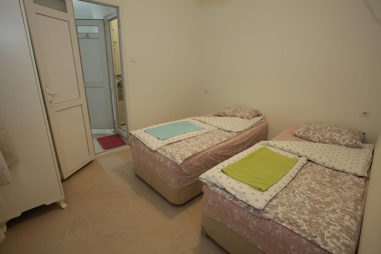 Sukhum City Mini Hotel Σουχούμι Εξωτερικό φωτογραφία